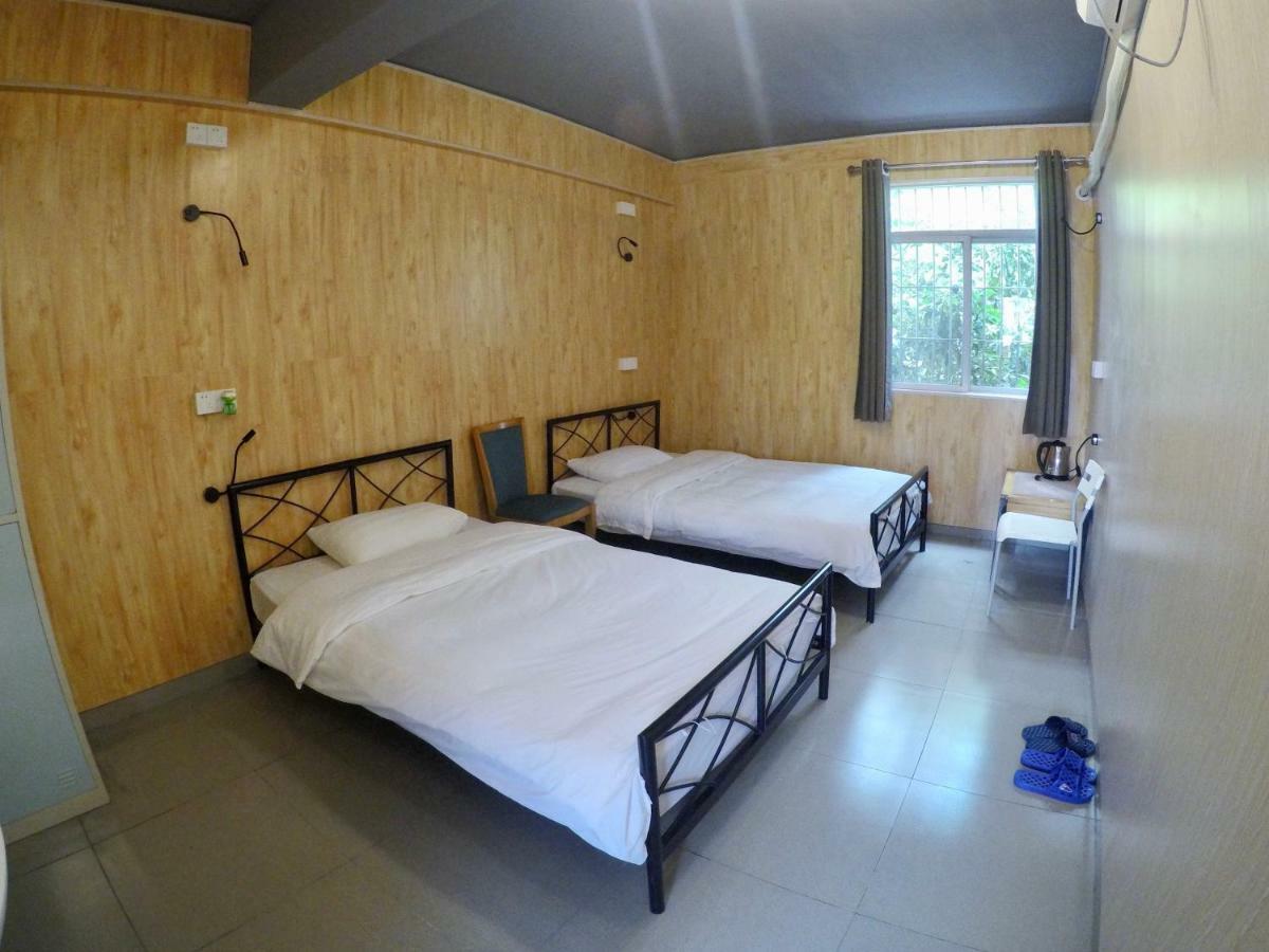 Dong Shan Gaga Hostel Kanton Zewnętrze zdjęcie