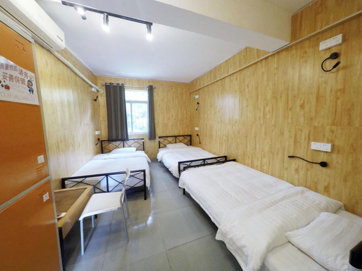 Dong Shan Gaga Hostel Kanton Zewnętrze zdjęcie